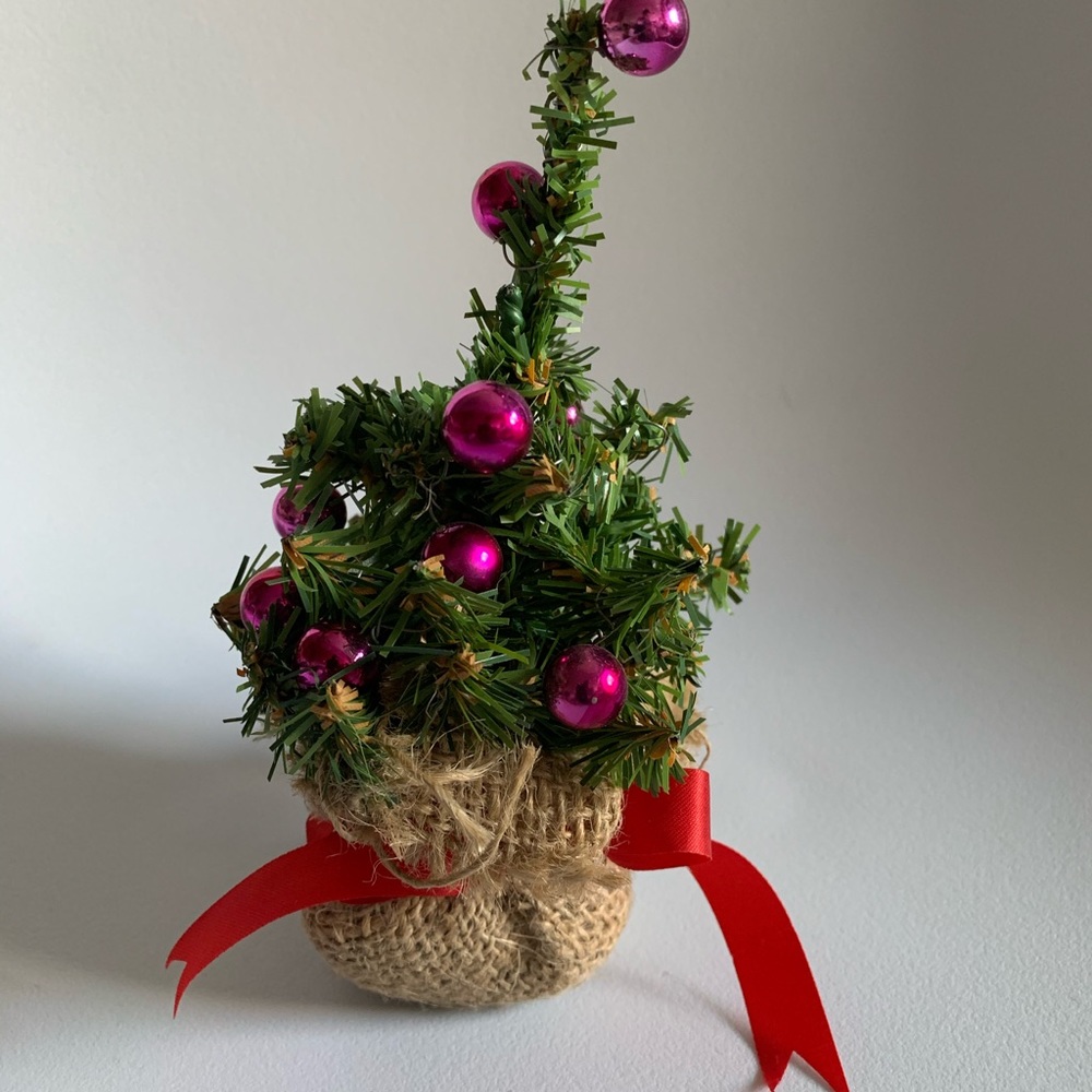 🎄 Miniature Christmas tree